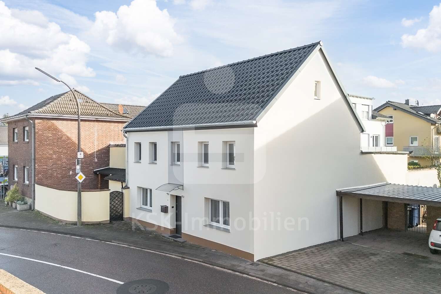 Außenansicht Außenansicht - Einfamilienhaus in 50374 Erftstadt / Dirmerzheim mit 168m² kaufen