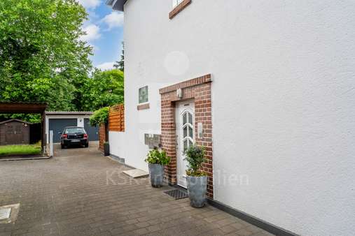 Außenansicht  - Mehrfamilienhaus in 50374 Erftstadt / Liblar mit 243m² kaufen