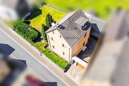 Drohne Drohne - Einfamilienhaus in 50354 Hürth / Fischenich mit 117m² kaufen