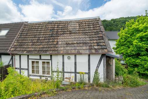 Nebengebäude - Doppelhaushälfte in 51766 Engelskirchen / Osberghausen mit 130m² kaufen