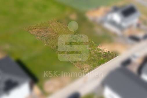 Drohnenansicht Drohnenansicht - Grundstück in 53489 Sinzig Löhndorf mit 465m² kaufen