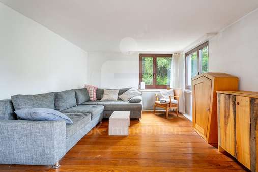 Wohnzimmer Erdgeschoss Wohnzimmer Erdgeschoss - Doppelhaushälfte in 42799 Leichlingen mit 110m² kaufen