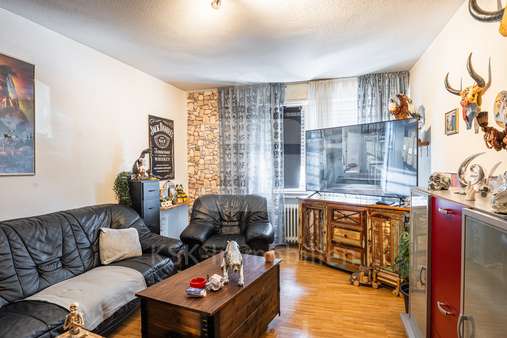Wohnzimmer - Erdgeschosswohnung in 50676 Köln / Altstadt-Süd mit 50m² kaufen