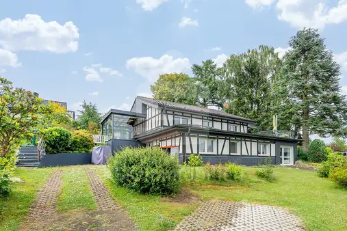 Rückzugsort im Grünen – Idyllisches Wohnen im Ferienhaus nähe Lingesetalsperre!