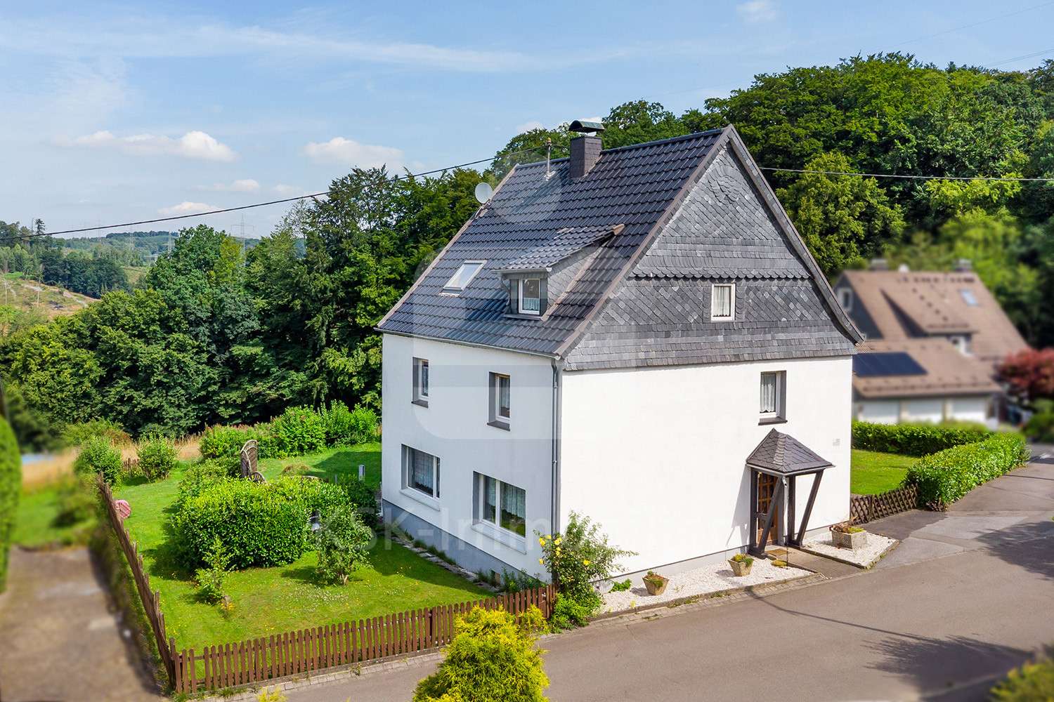 Außenansicht Außenansicht - Einfamilienhaus in 51647 Gummersbach mit 208m² kaufen