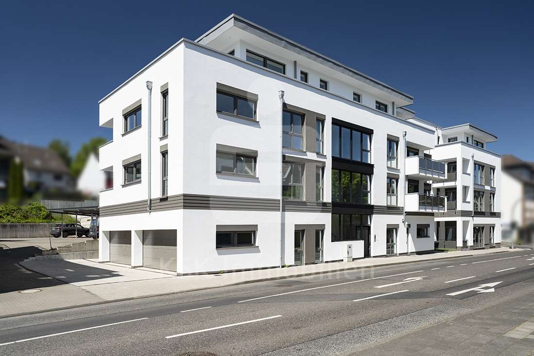 Straßenansicht - Penthouse-Wohnung in 53783 Eitorf mit 119m² kaufen