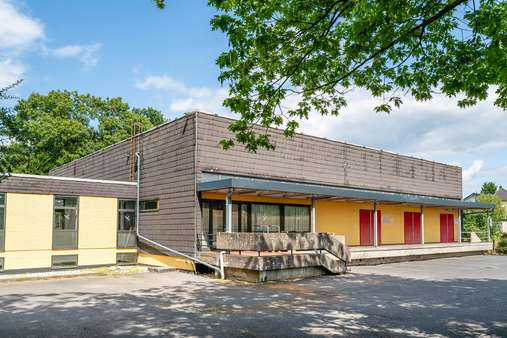 Außenansicht - Lager in 53783 Eitorf mit 1785m² kaufen