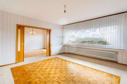 Wohnzimmer Erdgeschoss - Einfamilienhaus in 51702 Bergneustadt mit 149m² kaufen