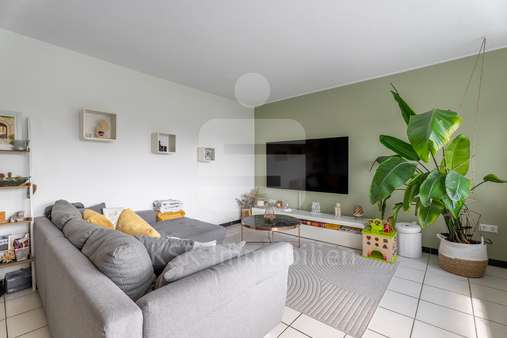 Wohn- und Esszimmer  - Etagenwohnung in 50374 Erftstadt / Liblar mit 65m² kaufen