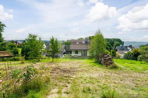 Außenansicht Außenansicht - Grundstück in 53797 Lohmar / Honrath mit 647m² kaufen