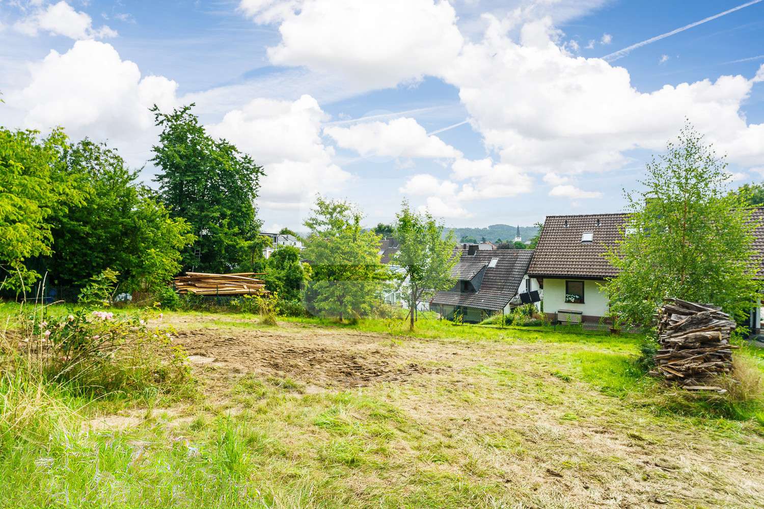 Außenansicht Außenansicht - Grundstück in 53797 Lohmar / Honrath mit 647m² kaufen