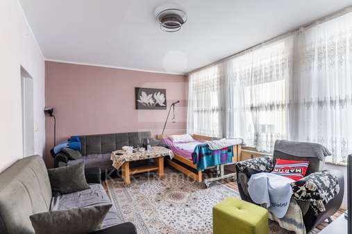 Obergeschoss Wohnzimmer - Mehrfamilienhaus in 50679 Köln mit 170m² als Kapitalanlage kaufen