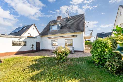 Rückansicht Rückansicht - Einfamilienhaus in 53842 Troisdorf mit 122m² kaufen