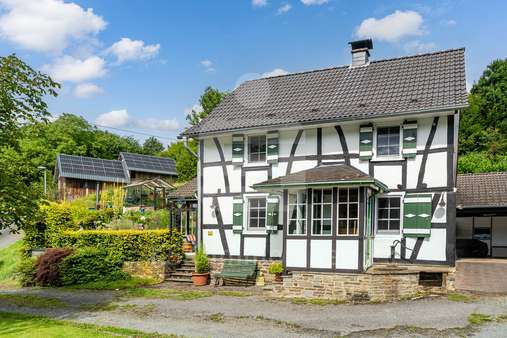 Aussenansicht - Einfamilienhaus in 51570 Windeck mit 107m² kaufen