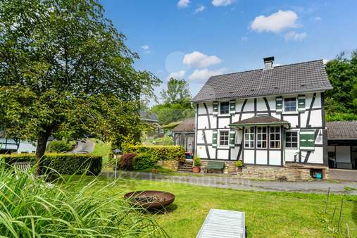 Frontansicht - Einfamilienhaus in 51570 Windeck mit 107m² kaufen
