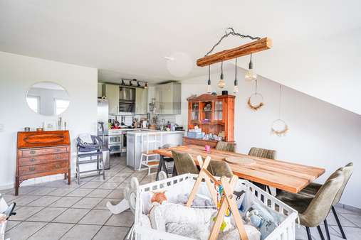 Zimmer Erdgeschoss Zimmer Erdgeschoss - Maisonette-Wohnung in 50226 Frechen mit 104m² kaufen
