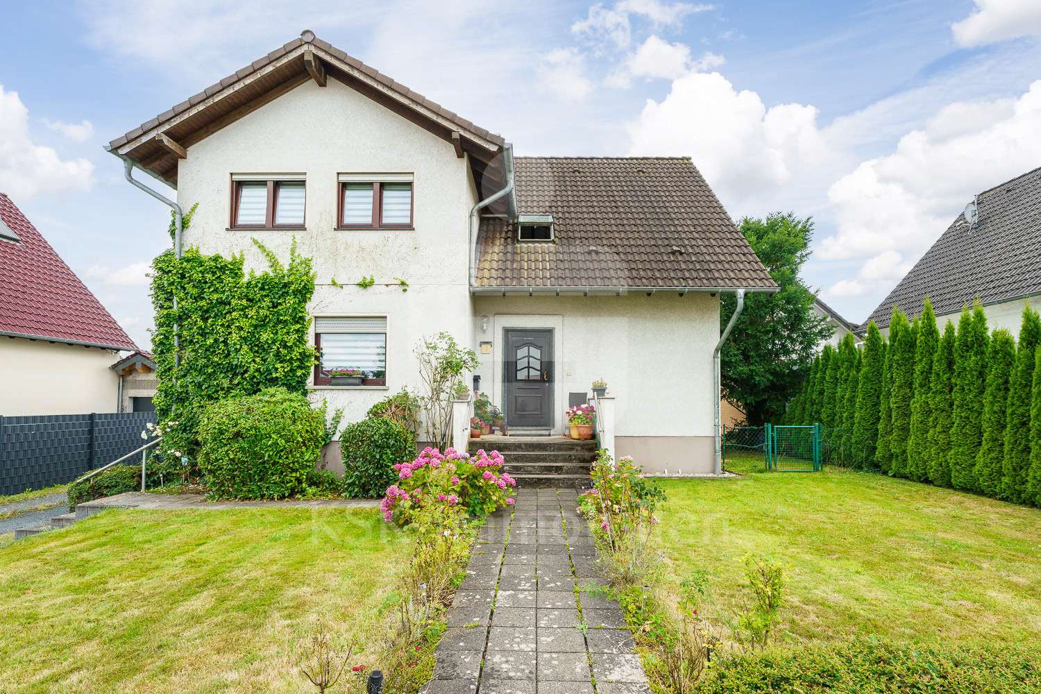 Außenansicht - Einfamilienhaus in 53604 Bad Honnef mit 138m² kaufen
