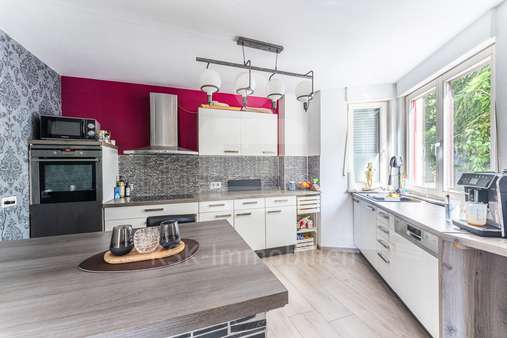 Erdgeschoss Küche Erdgeschoss Küche - Maisonette-Wohnung in 50259 Pulheim mit 101m² kaufen