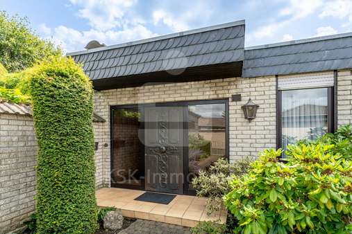 Eingang - Einfamilienhaus in 50374 Erftstadt / Blessem mit 98m² kaufen