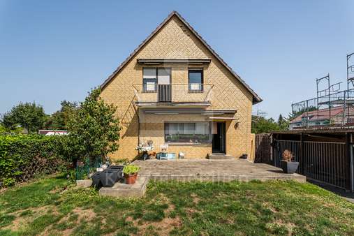 Rückansicht Rückansicht - Einfamilienhaus in 50189 Elsdorf mit 112m² kaufen
