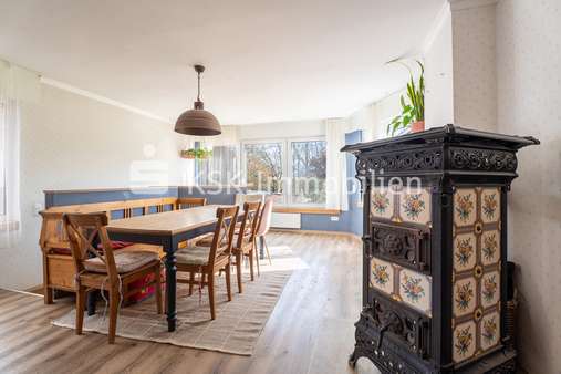 146462 Esszimmer 146462 Esszimmer - Zweifamilienhaus in 50171 Kerpen mit 211m² kaufen