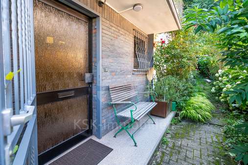 Eingang - Doppelhaushälfte in 42799 Leichlingen mit 160m² kaufen