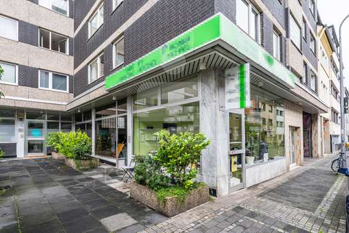 Außenaufnahme - Bürofläche in 50937 Köln mit 0m² kaufen