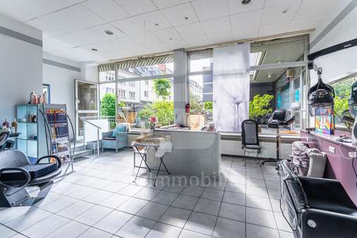 Laden Zimmer - Bürofläche in 50937 Köln mit 0m² kaufen