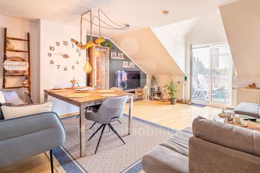 Wohn-Esszimmer - Dachgeschosswohnung in 53844 Troisdorf / Kriegsdorf mit 97m² kaufen