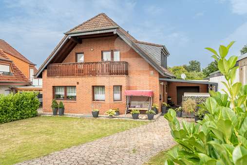 Aussenansicht Aussenansicht - Zweifamilienhaus in 53913 Swisttal mit 157m² kaufen