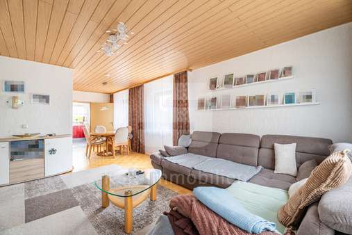 Wohnzimmer Erdgeschoss Wohnzimmer Erdgeschoss - Zweifamilienhaus in 53913 Swisttal mit 157m² kaufen