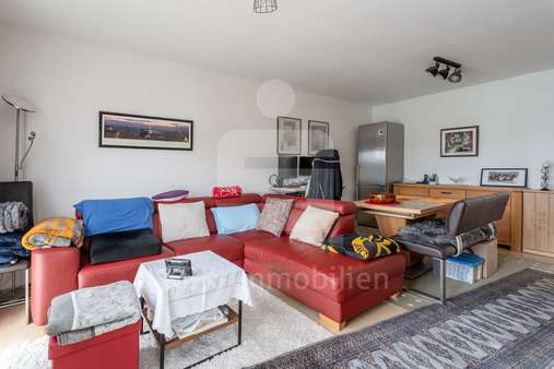 Wohn- und Esszimmer Wohn- und Esszimmer - Etagenwohnung in 50374 Erftstadt mit 61m² kaufen