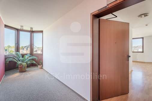 Hausflur - Etagenwohnung in 53721 Siegburg / Brückberg mit 58m² kaufen