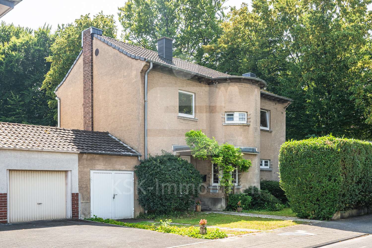 Außenaufnahme - Einfamilienhaus in 50858 Köln / Junkersdorf mit 139m² kaufen