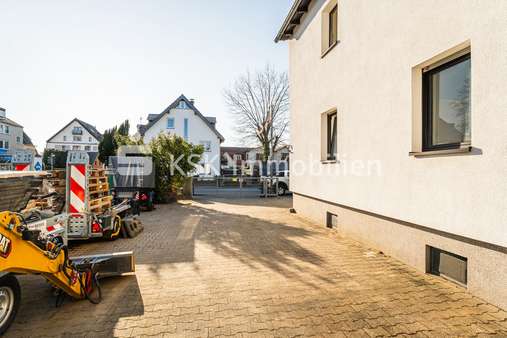 Ansicht - Mehrfamilienhaus in 51109 Köln / Brück mit 190m² kaufen