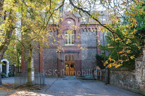 Ansicht Ansicht - Dachgeschosswohnung in 50769 Köln / Worringen mit 117m² kaufen