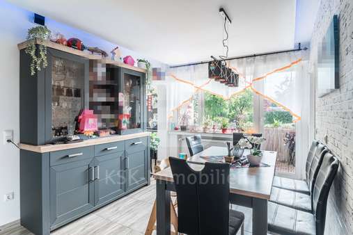 Essbereich - Erdgeschosswohnung in 50374 Erftstadt mit 100m² kaufen