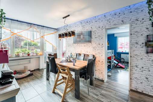 Essbereich - Erdgeschosswohnung in 50374 Erftstadt mit 100m² kaufen