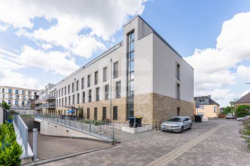 Außenaufnahme  - Etagenwohnung in 50354 Hürth mit 66m² kaufen