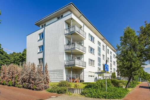 Außenaufnahme  - Etagenwohnung in 50939 Köln mit 54m² kaufen