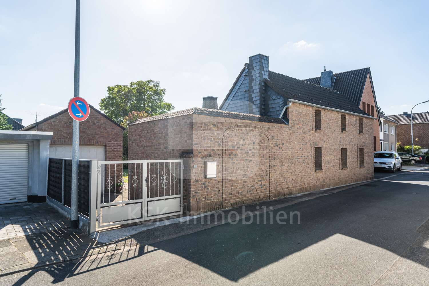 Außenaufnahme  - Einfamilienhaus in 50389 Wesseling mit 104m² kaufen