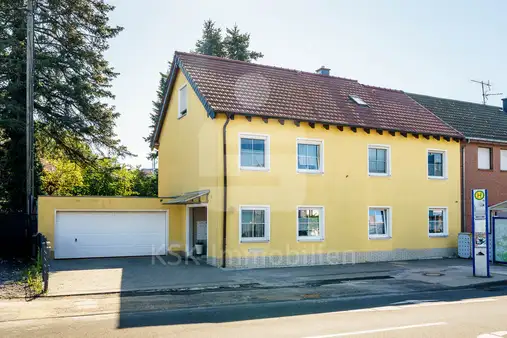 Zweifamilienhaus mit Potenzial in Euskirchen