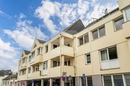 Aussenansicht  - Etagenwohnung in 53604 Bad Honnef mit 110m² kaufen