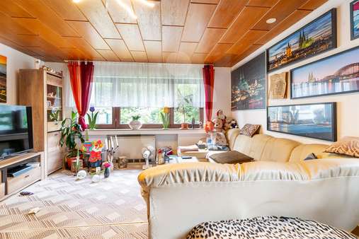 Wohnzimmer Erdgeschoss - Etagenwohnung in 51429 Bergisch Gladbach / Bensberg mit 85m² kaufen