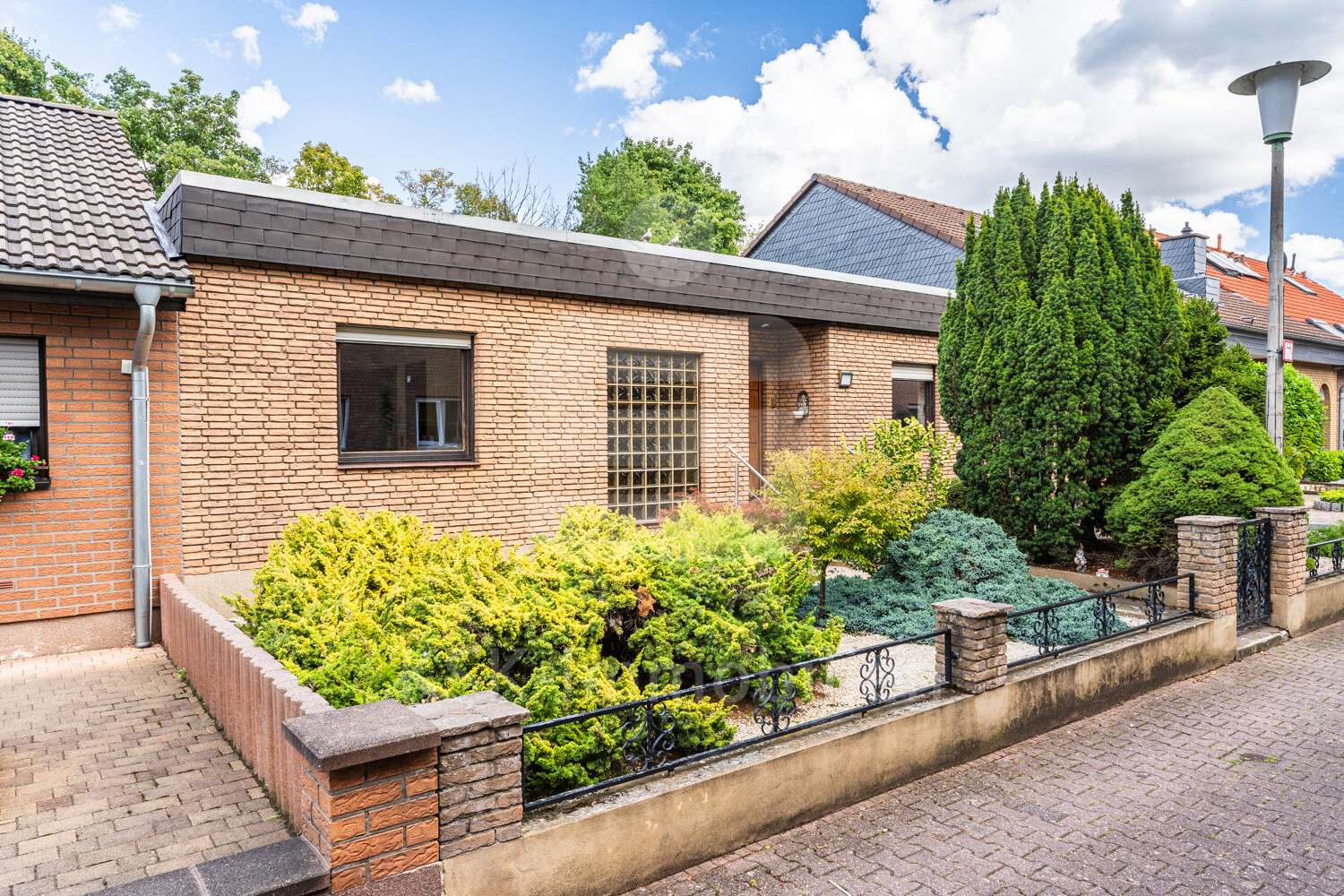 Ansicht - Bungalow in 50389 Wesseling mit 106m² kaufen