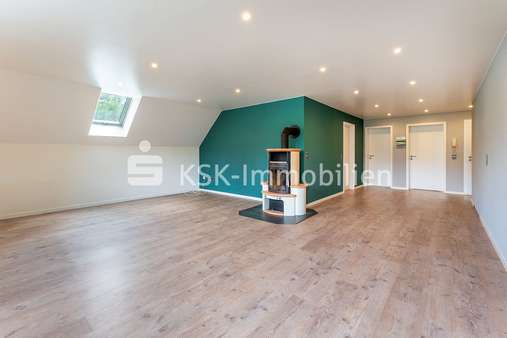 Wohnzimmer Obergeschoss - Etagenwohnung in 51688 Wipperfürth mit 180m² kaufen