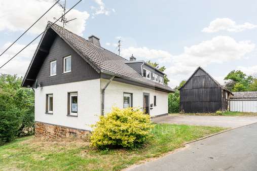 Außenaufnahme  - Einfamilienhaus in 53902 Bad Münstereifel mit 71m² kaufen