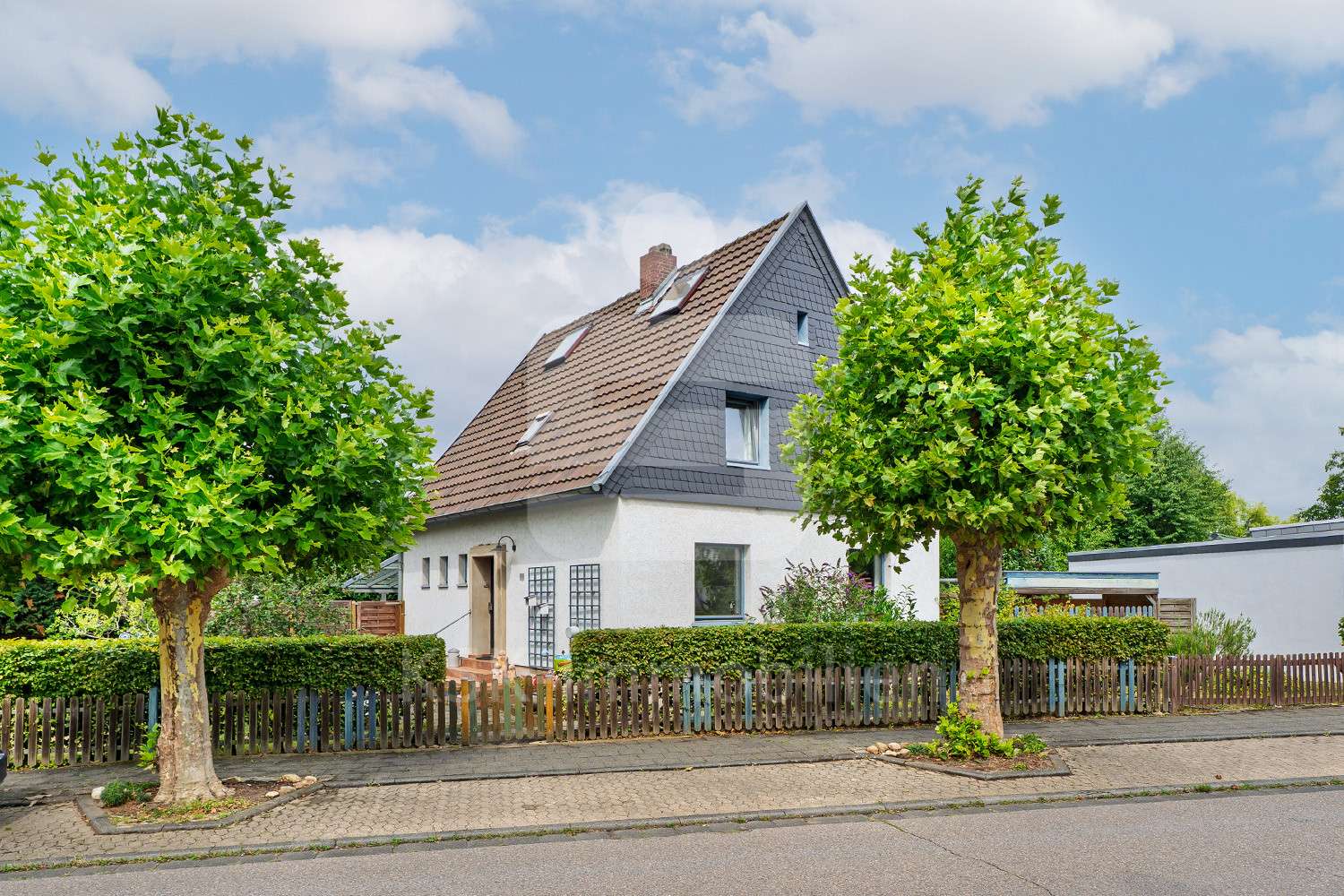 Außenansicht - Einfamilienhaus in 50181 Bedburg / Broich mit 115m² kaufen