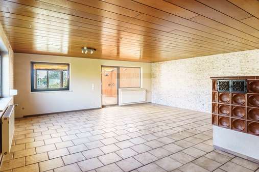 Wohnzimmer Erdgeschoss Wohnzimmer Erdgeschoss - Doppelhaushälfte in 53894 Mechernich mit 157m² kaufen