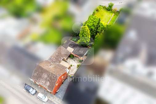 Drohne  - Einfamilienhaus in 50767 Köln / Pesch mit 90m² kaufen